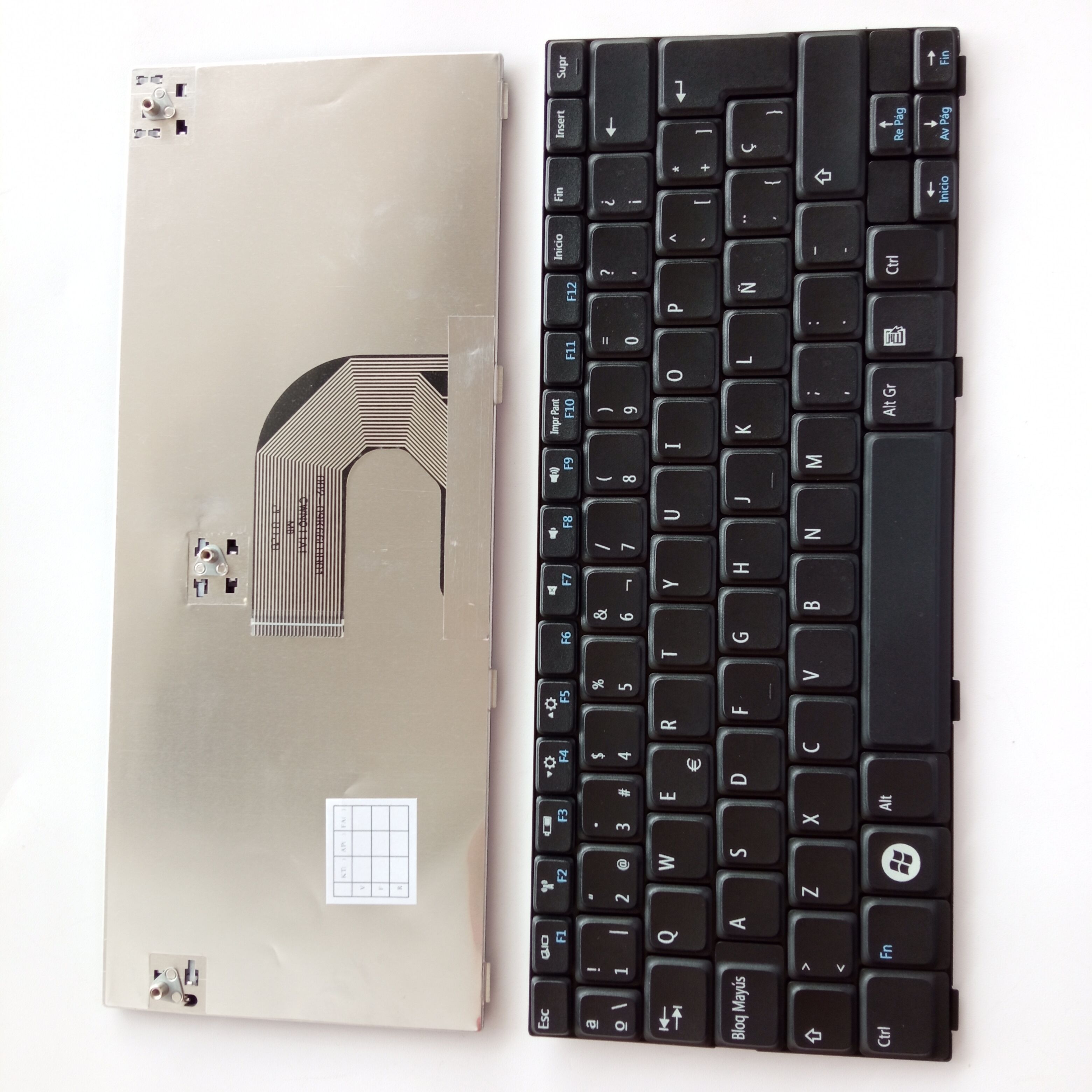 Picture of Laptop Spanish keyboard forNew Replacement Laptop Keyboard For DELL 1012 BLACK Sp Layout
